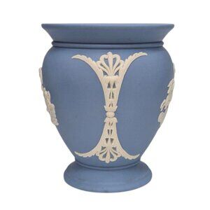 Vtg Wedgewood Jasperware Vase Light Blue Neoclassical Raised Relief Design 4"
